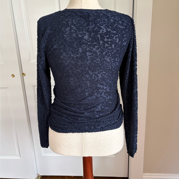 Rag and Bone Textured Top Navy - Picture 3 of 7